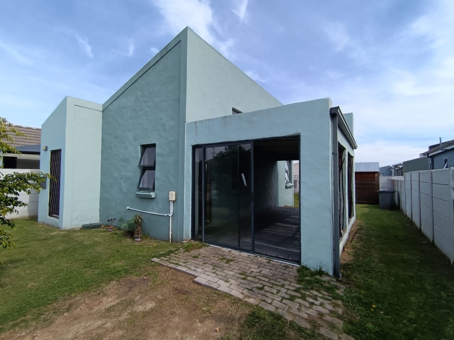 2 Bedroom Property for Sale in Parsonsvlei Eastern Cape